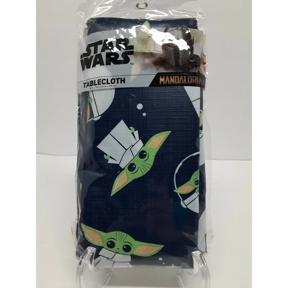 New‎ Disney Star Wars Mandalorian 52 in x 70 in (132cm x 177cm)Tablecloth
